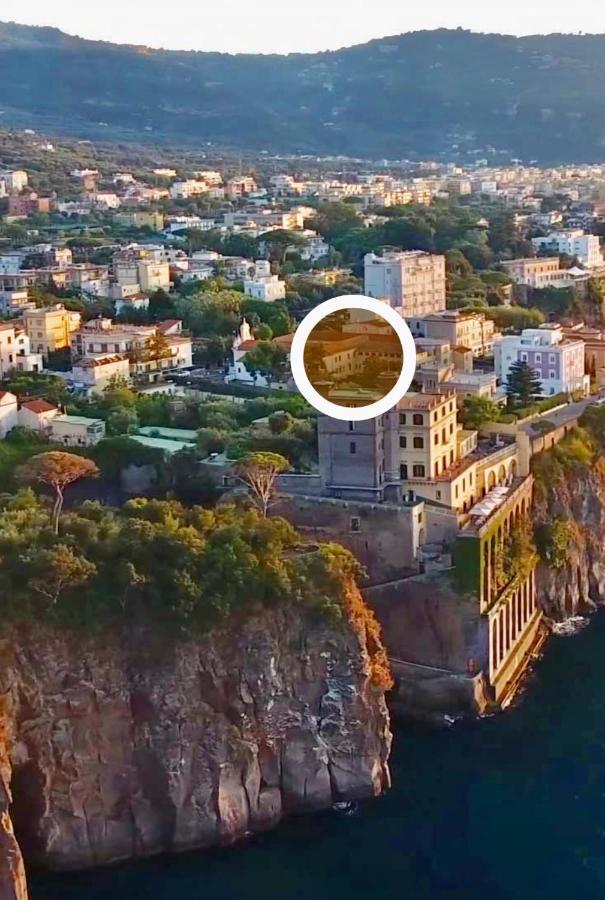 ホテル Porto Salvo サンタニェッロ エクステリア 写真