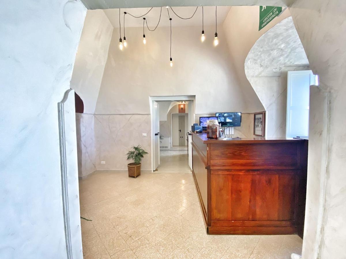 ホテル Porto Salvo サンタニェッロ エクステリア 写真